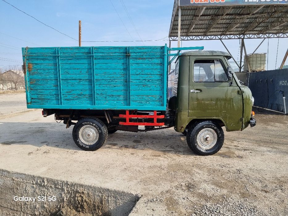 Uvazik sotiladi bartavoy