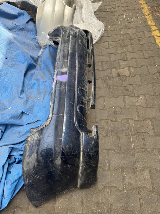 Тойота матрикс 2005 бампер задний