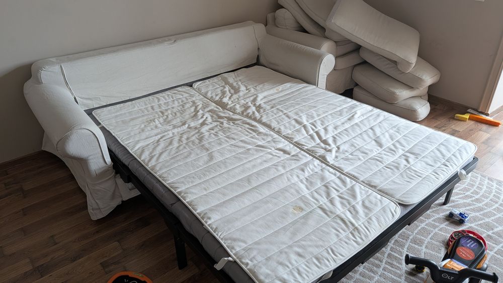 Диван и кресло Ikea