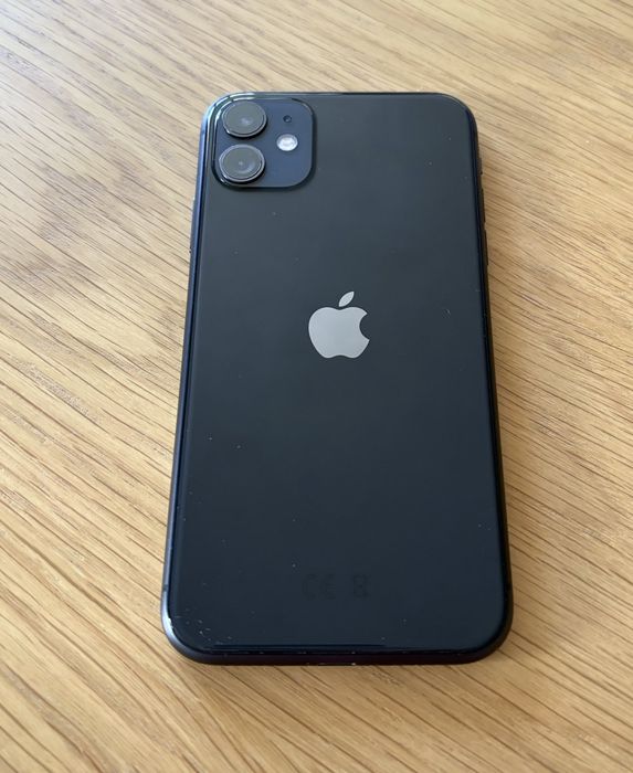 IPhone 11 в добро състояние