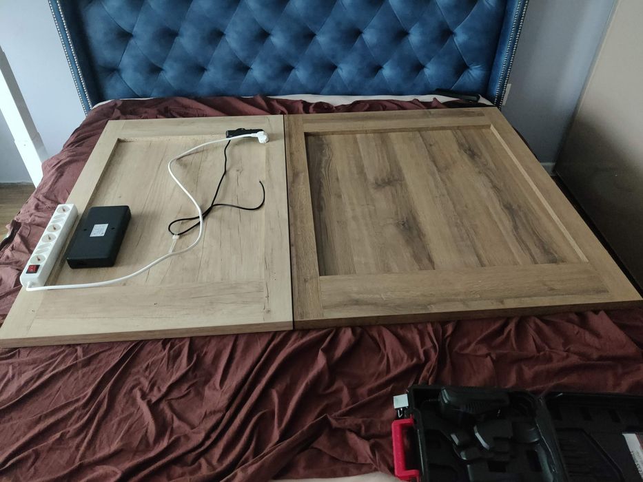 Плот за бюро 110x70 см светъл цвят