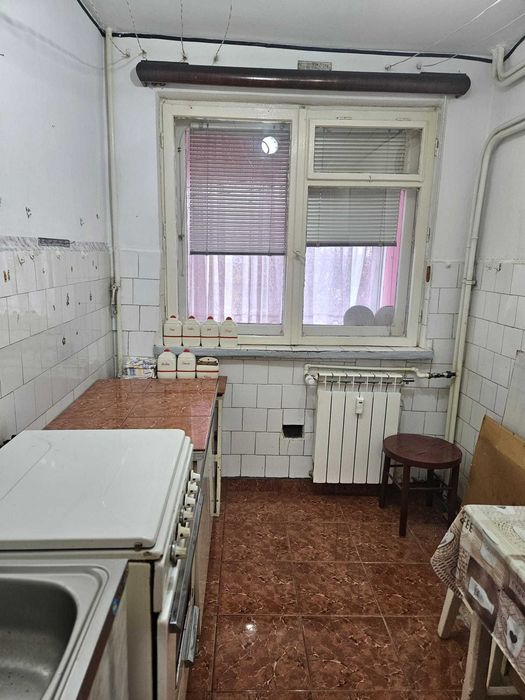 Apartament 3 camere Valea Roșie, 70 mp, bloc Turn etaj 5  - Proprietar