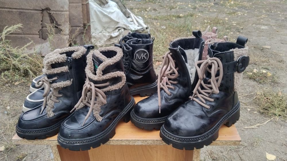 Продам обувь детская