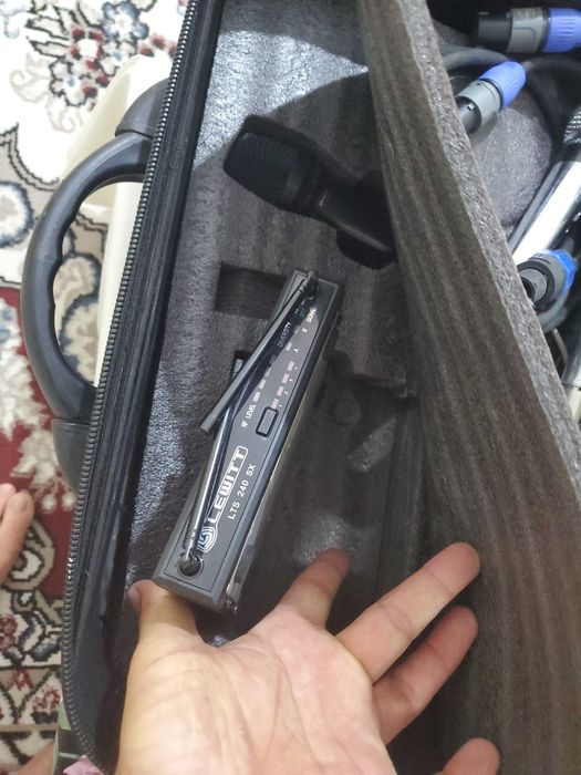 Микрофоны, колонки