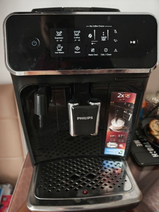 Vând expresor Phillips