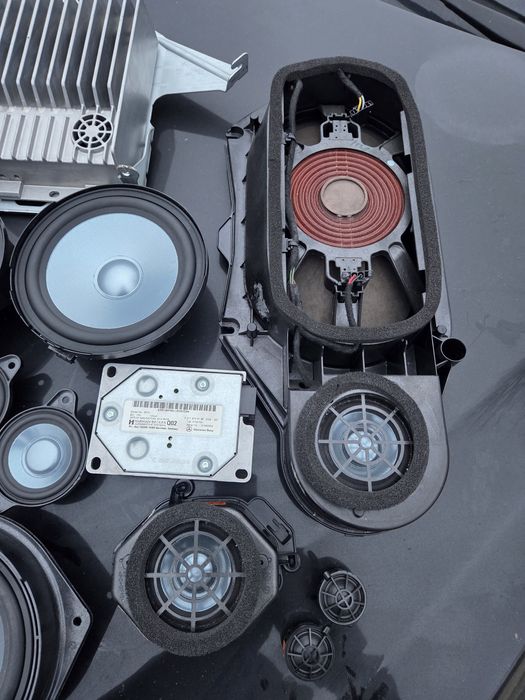 harman kardon boxe mercedes - Piese auto de vânzare | OLX.ro