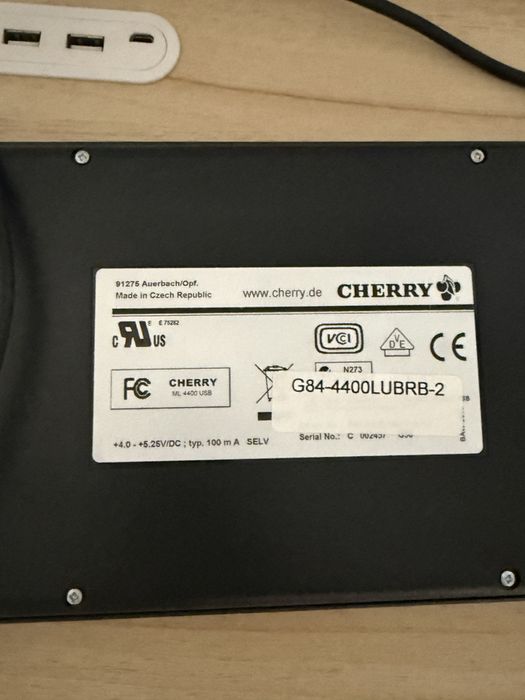 Механическая клавиатура CHERRY G84 с трекболом