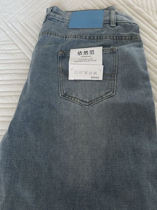 Джинсы новые 2 шт