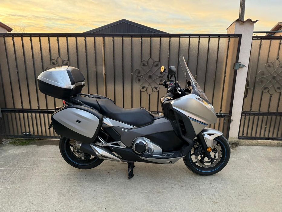 Honda NC750D/An:2019/Motor 745 cm3 55 Cp