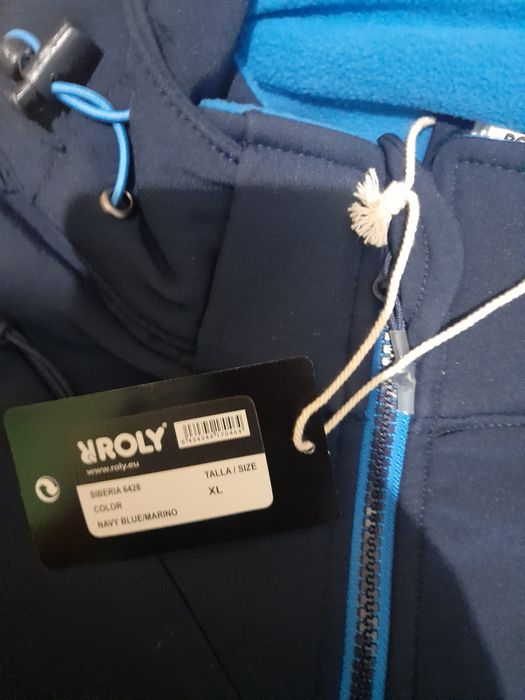 Jacheta toamna-primavara calitate superioara.