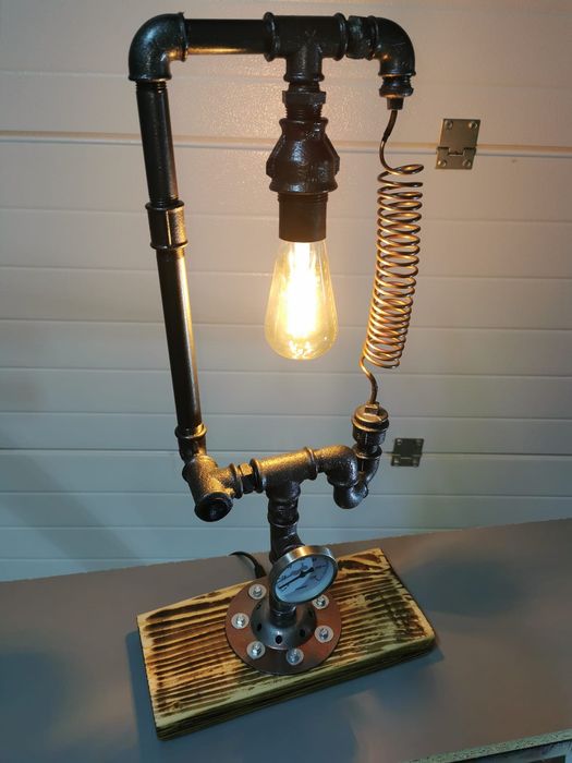 Lampa steampunk industrial, ideala pasionați, baruri, restaurante etc.
