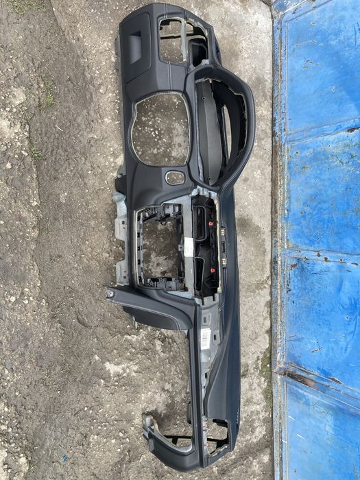 Кожено Табло за бмв Ф3 (Ф30/31/32//33/34)