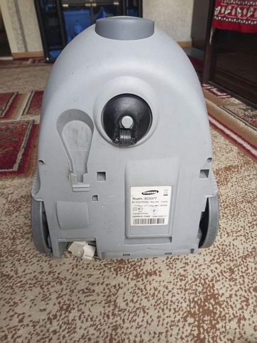 Продам рабочий пылесос и мотор.