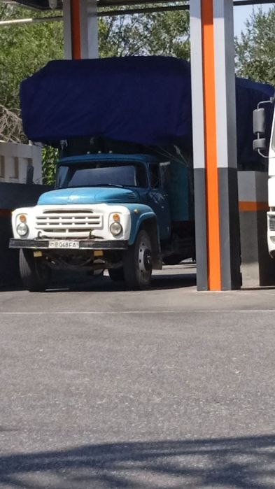 Зил длинномер сотилади