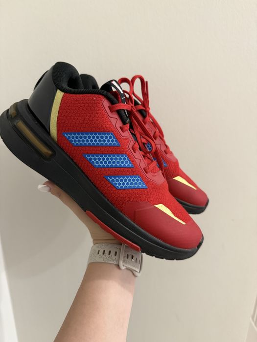 Кроссовки Adidas на мальчика