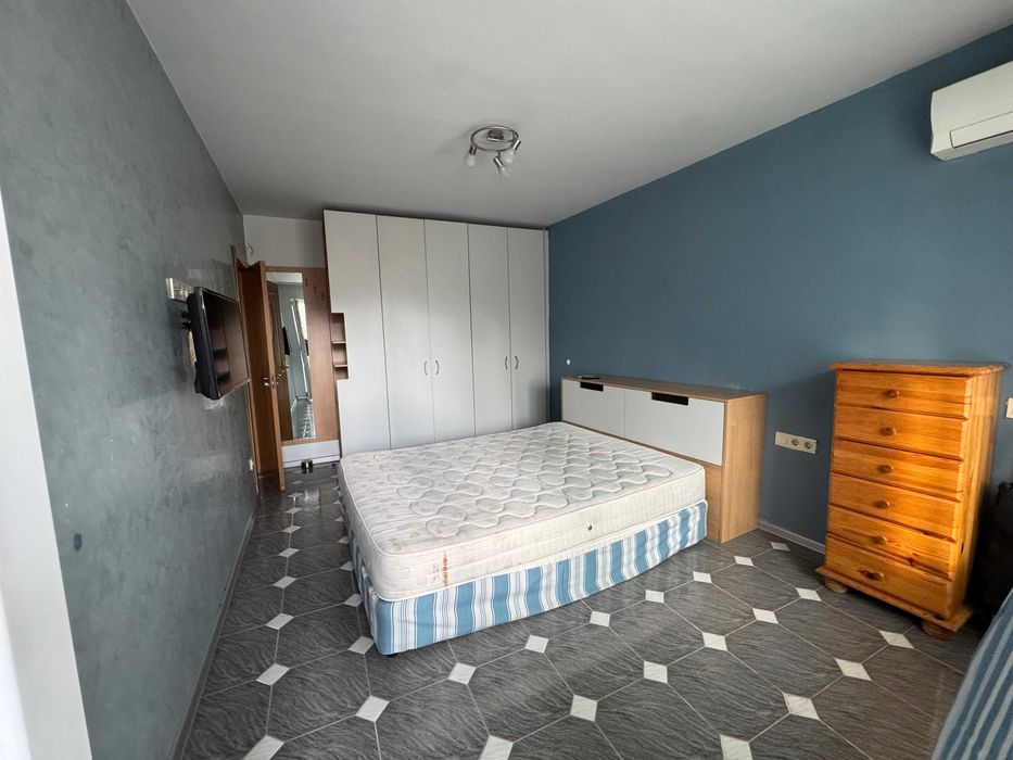 Дава се под наем Тристаен апартамент в София, Лозенец - 110 кв.м за 990 € - Снимка #12