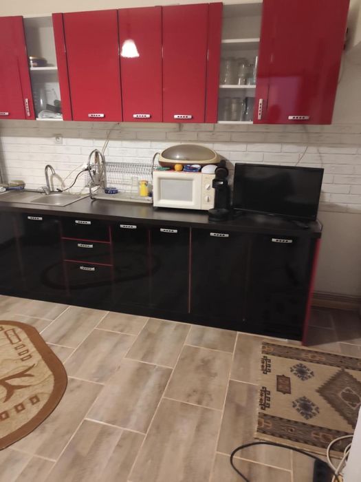 Casa de vânzare !!!