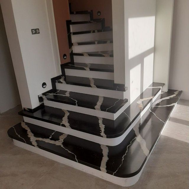 Кварц,акрил. Столешницы,сан.узелы,барные ресепшны,лестничные клеткитд.