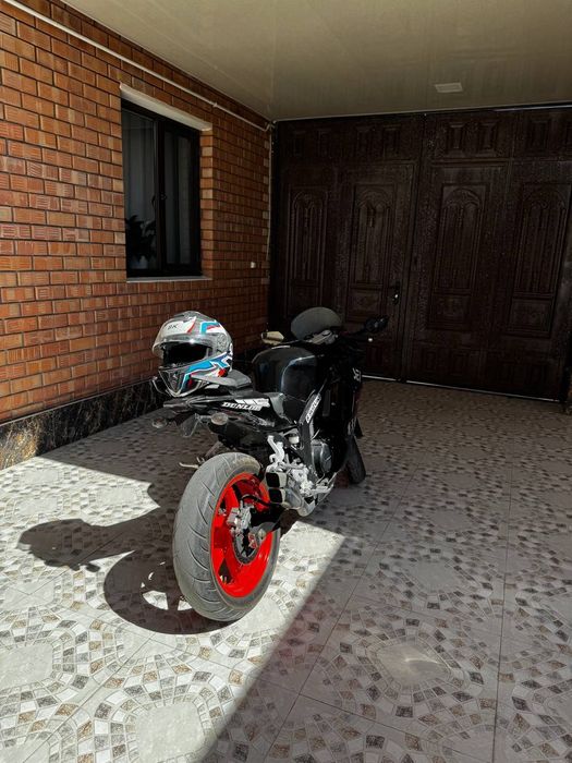 Мотоцикл Hyosung 250 куб.