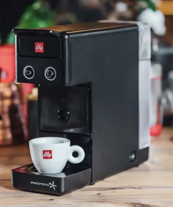 Vand espresor Illy