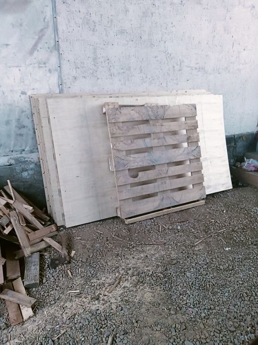 Продам Фанеру размер