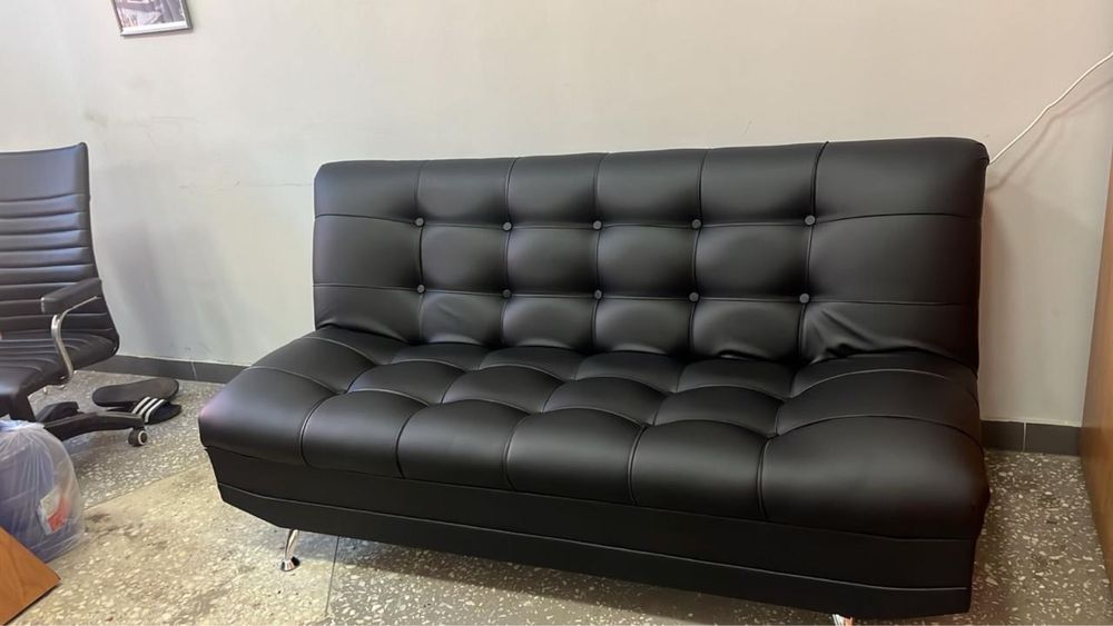 Офисный диван с 2 креслами со склада
