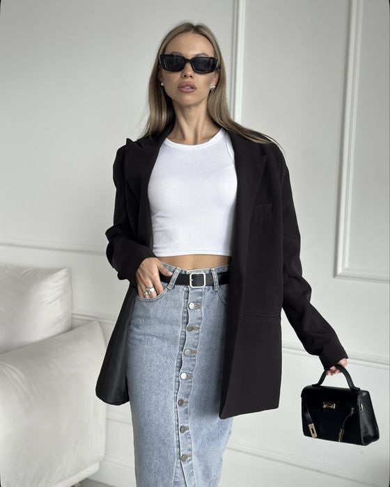 Продаю джинсовую юбку.