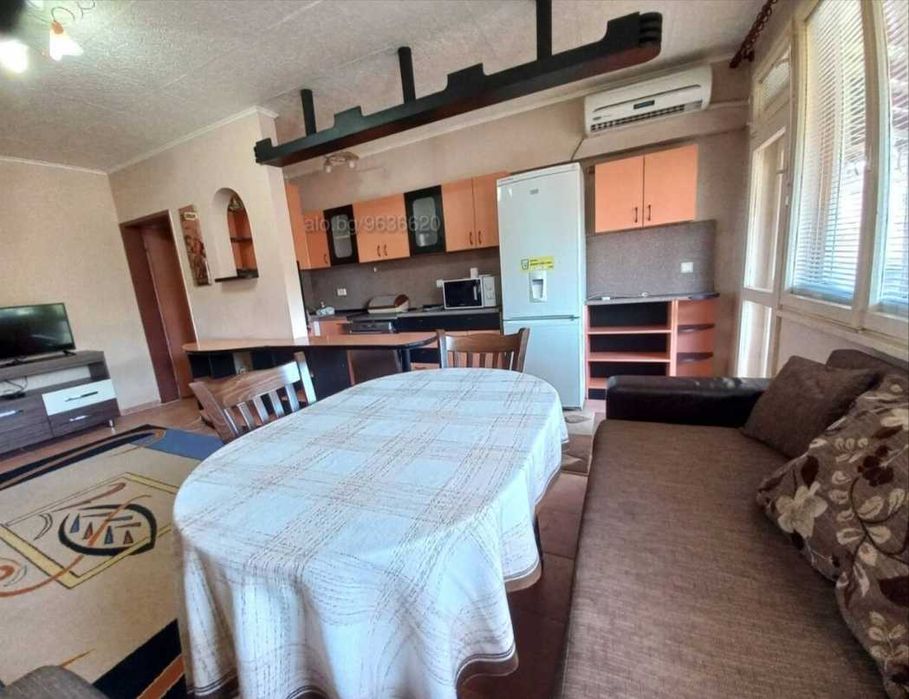 Дава се под наем Двустаен апартамент в Стара Загора, Център - 65 кв.м за 275.4 € - Снимка #2