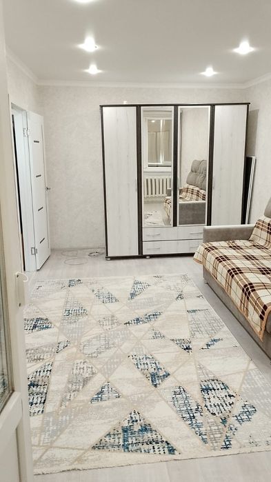 Продам квартиру улучшенную