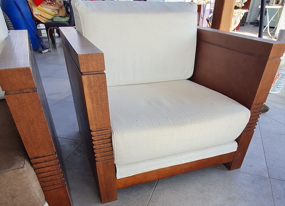 Продавам изгодно мека мебел