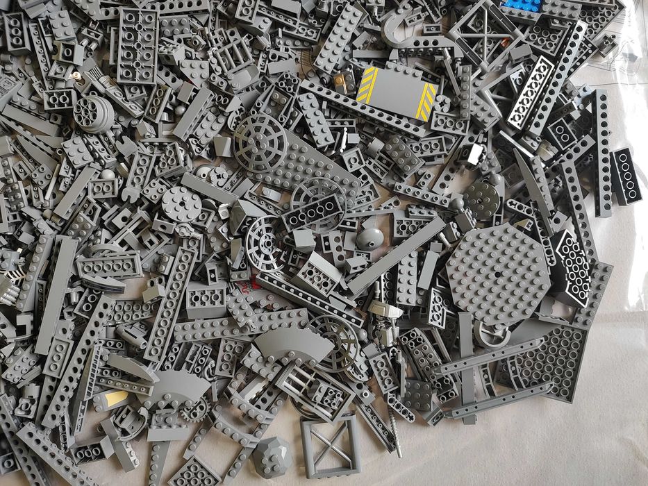 Piese vrac Lego 3 KG (gri, variate)