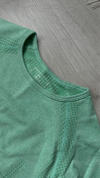 Продам костюм