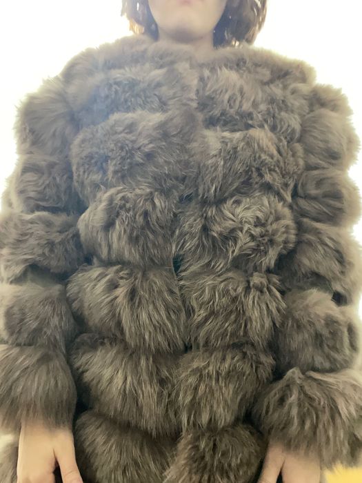 Продаю натуральную шубу