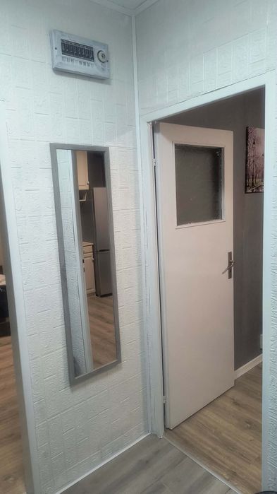 Отдава едностаен -Дружба 3 ,бл 5