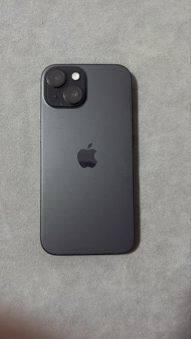 Айфон 15 128 гб.