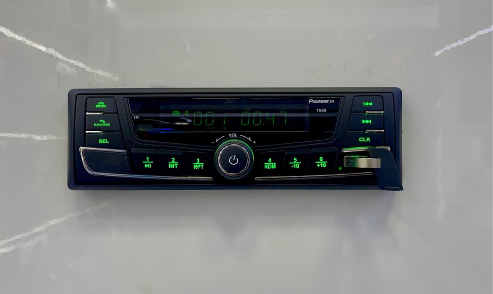 Pioneer Gentra mini mafon rul pult va odiy pult blutus aux usb rangi