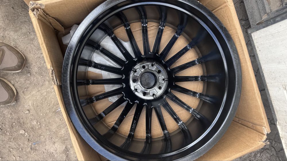 Диски  без  шина   Мерс  222/223  Оргинал  100%