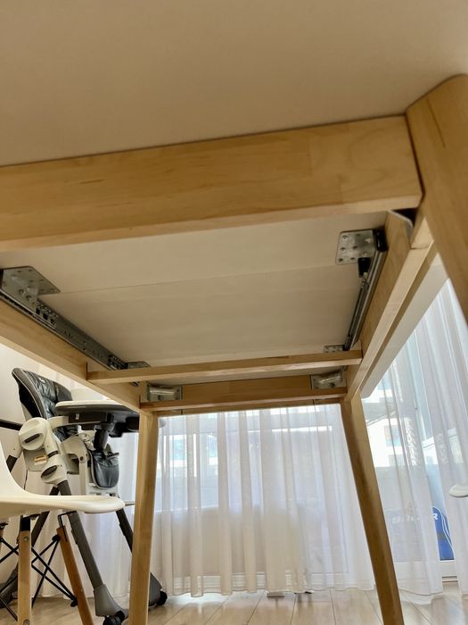 Стол со стульями