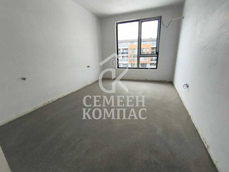 Продава се Тристаен апартамент в Пловдив, Остромила - 110 кв.м за 668 €/кв.м - Снимка #3