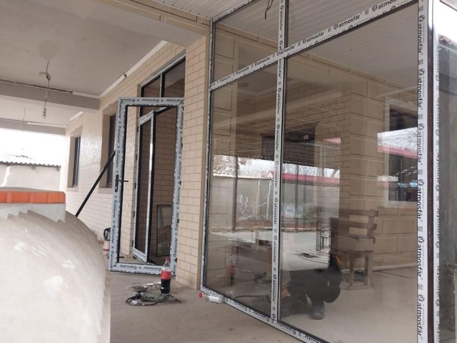 Пластиковые Окна двери витражи