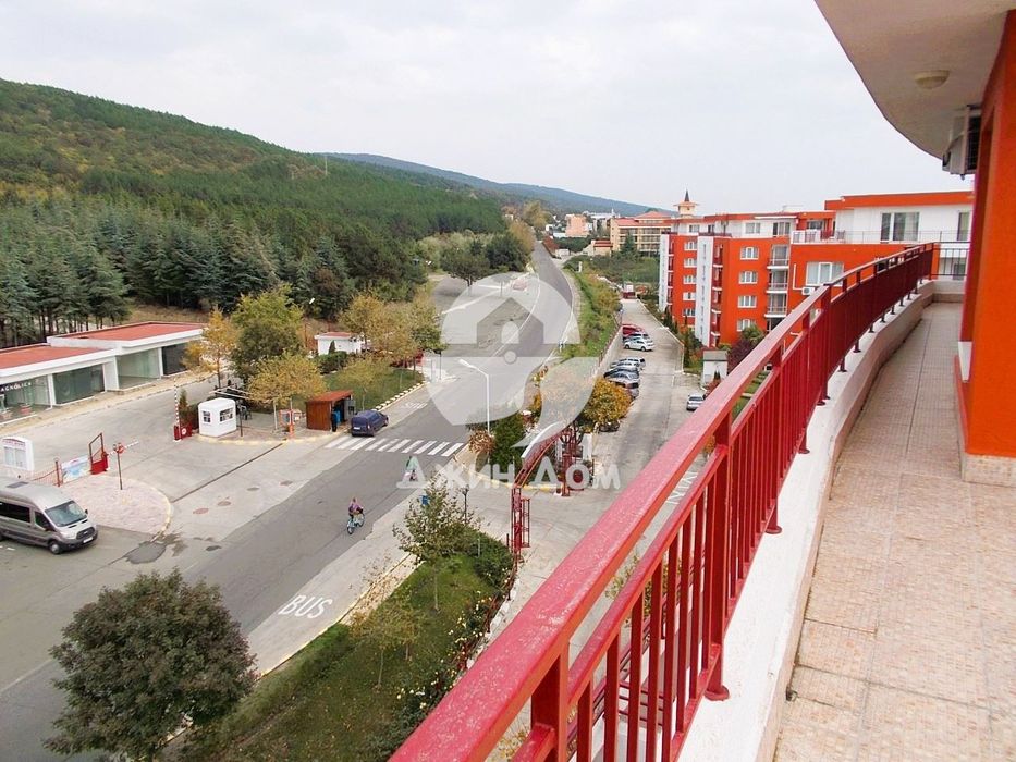 Продава се Тристаен апартамент в к.к. Елените - 145 кв.м за 1102 €/кв.м - Снимка #9