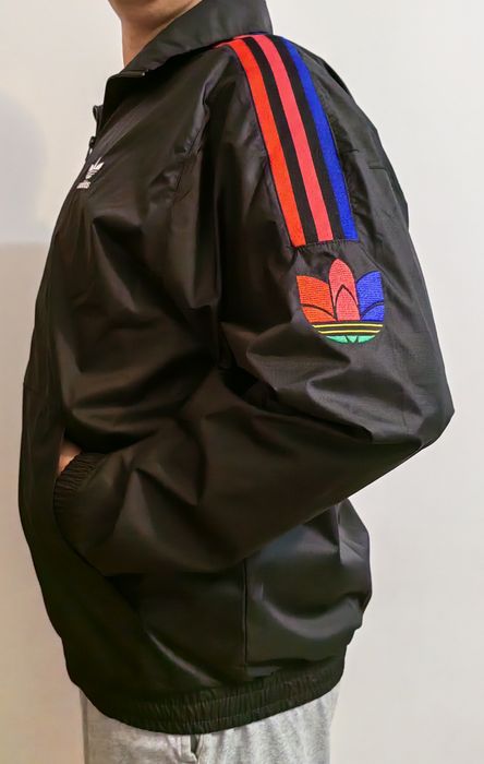 Bluza Adidas pentru primăvara