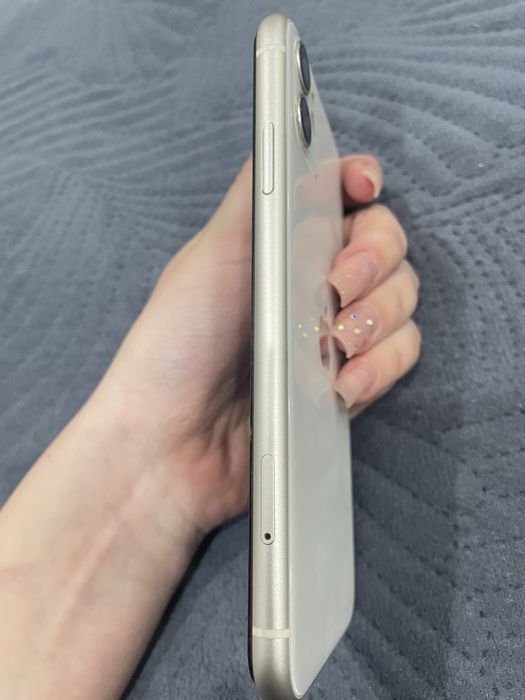 Продам IPhone 11 128 гб