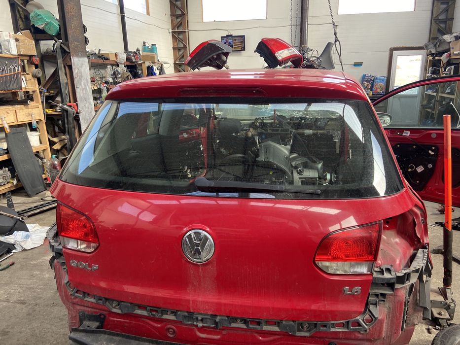 clanta incuietoare haion vw golf 6 an 2010