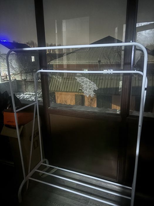 Подставка для одежды