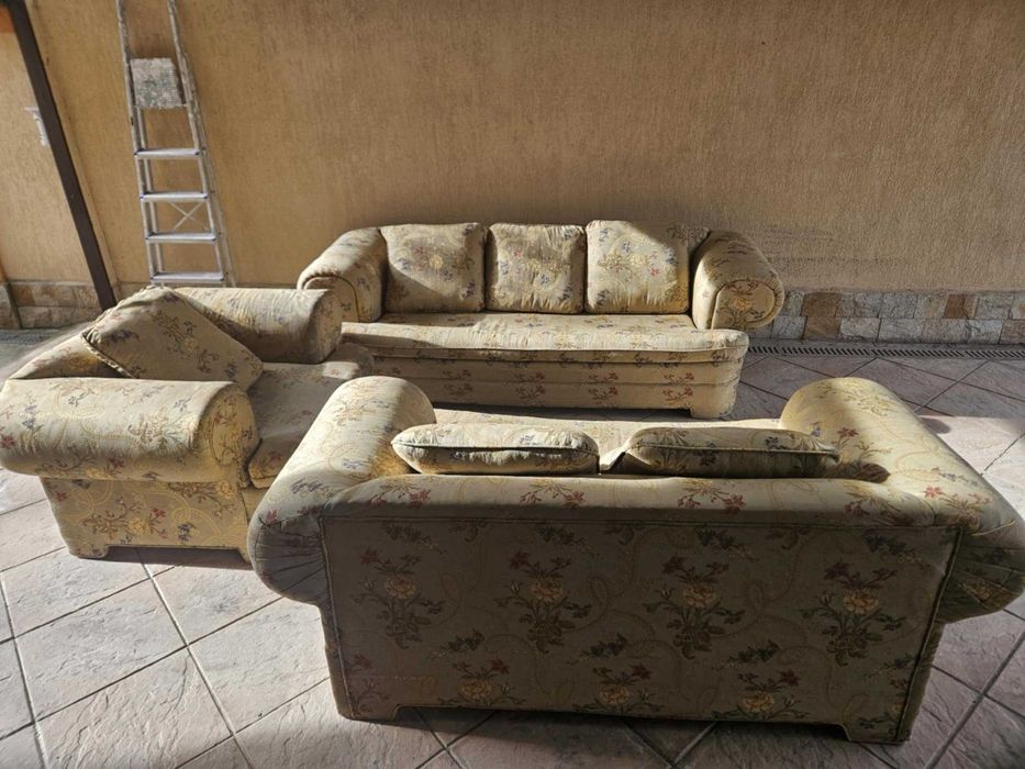Комплект мека мебел – 3-ка, 2-ка и фотьойл.