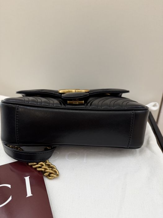 Geanta Gucci Marmont mini, impecabila