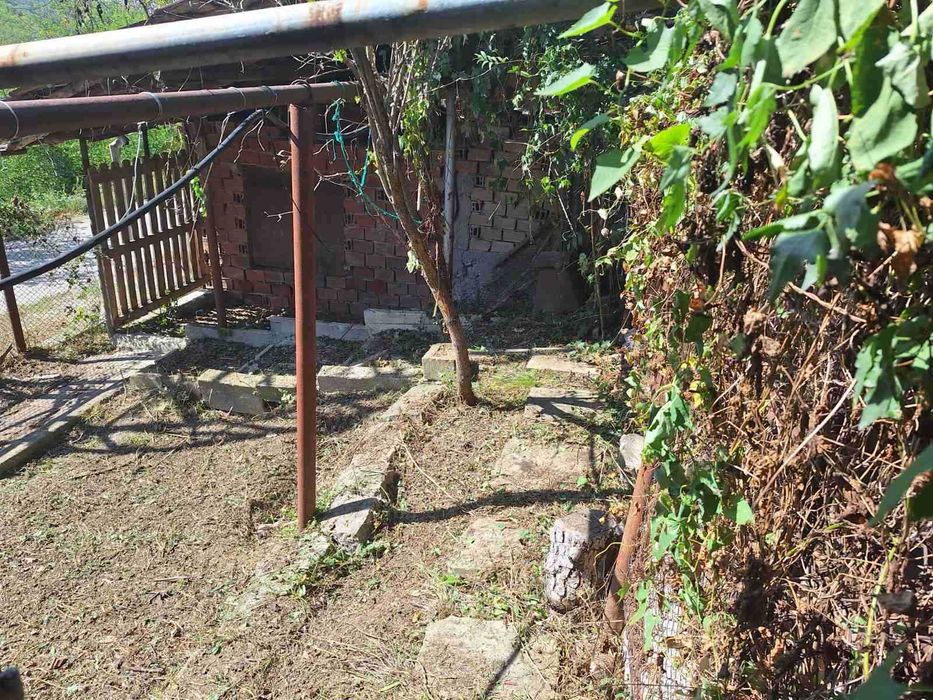 Продава се Къща в с. Малки чифлик, Област Велико Търново - 100 кв.м за 357 €/кв.м - Снимка #12