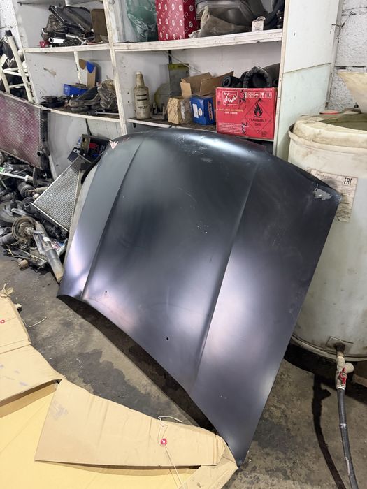 Капот на ниссан примера