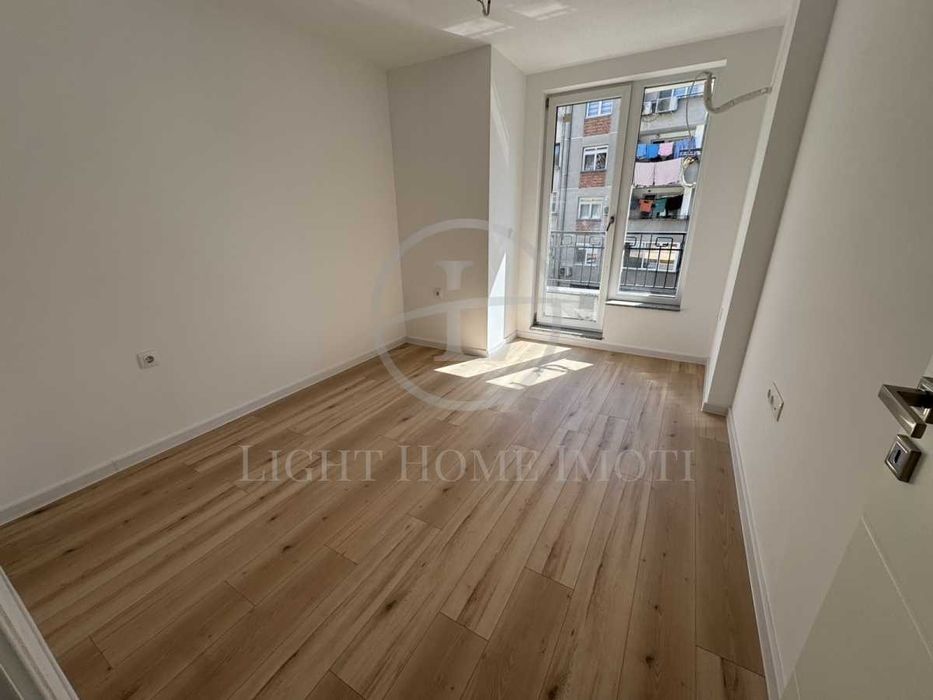 Продава се Тристаен апартамент в Пловдив, Кючук Париж - 87 кв.м за 973 €/кв.м - Снимка #5